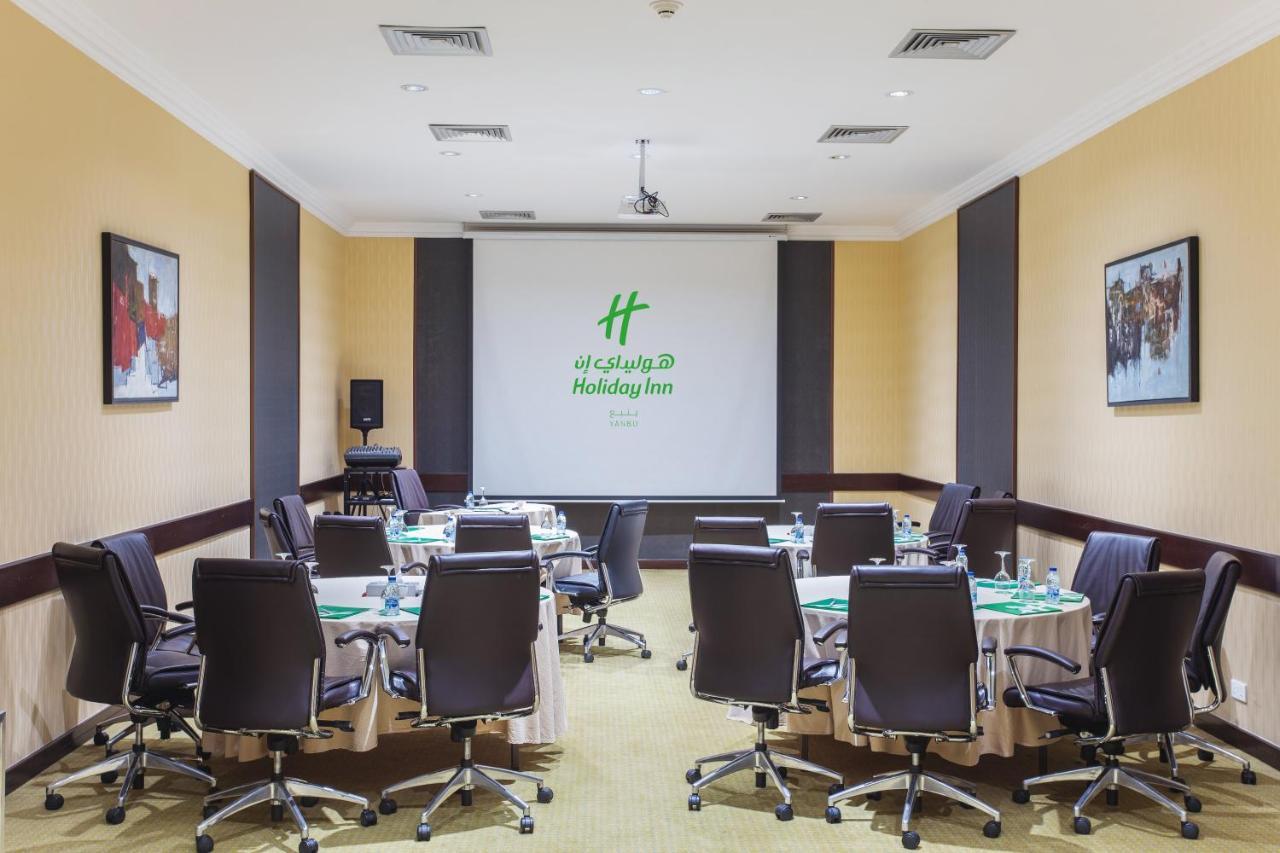 Holiday Inn Yanbu, An Ihg Hotel Exterior photo