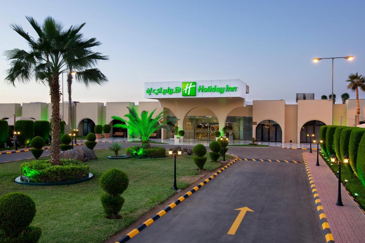 Holiday Inn Yanbu, An Ihg Hotel Exterior photo