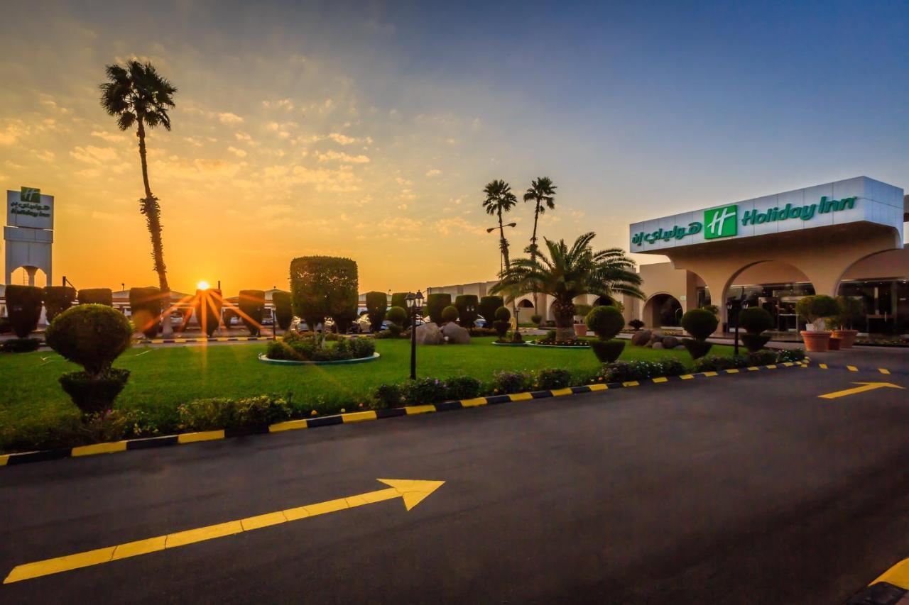 Holiday Inn Yanbu, An Ihg Hotel Exterior photo